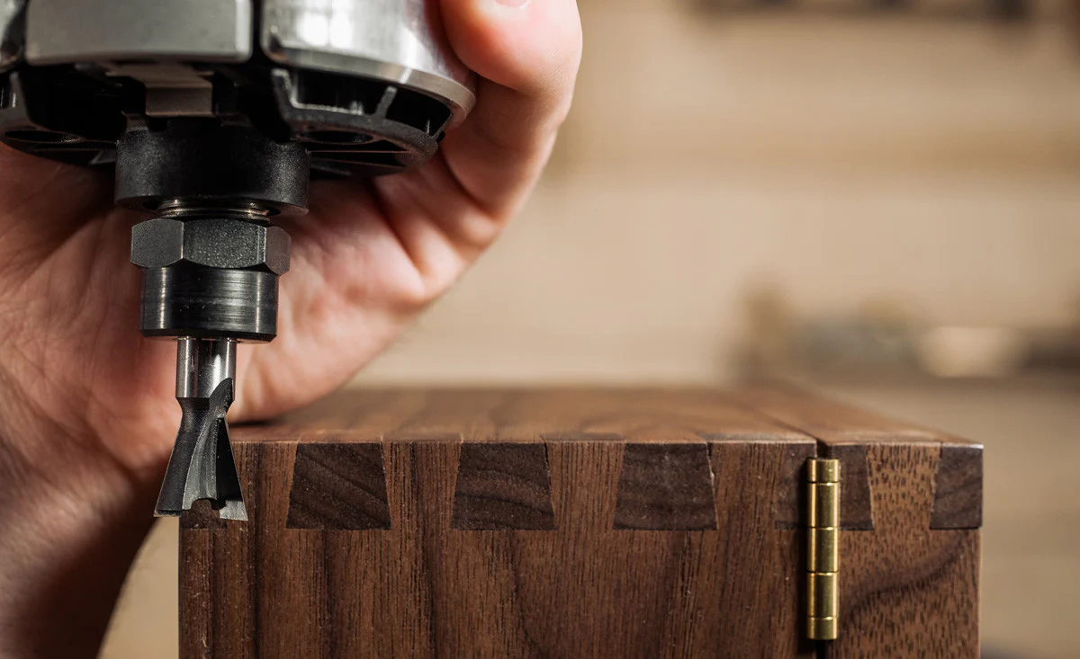 15  DOVETAIL ROUTER BIT - Image 9