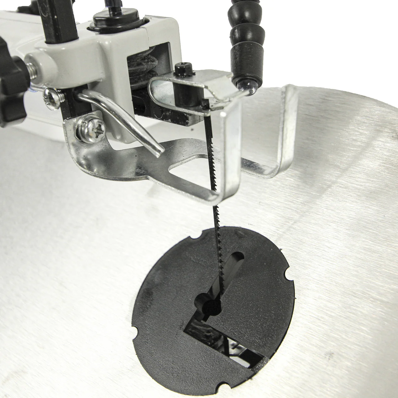 16" VARIABLE SPEED SCROLL SAW - Image 8