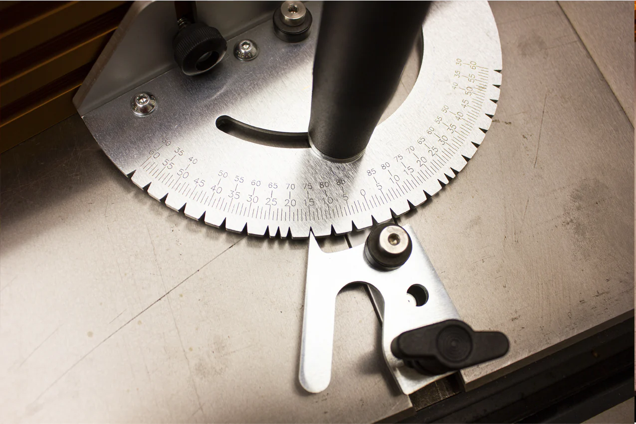 BUSY BEE DELUXE MITER GAUGE SYSTEM - Image 4