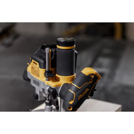 DEWALT PLUNGE ROUTER 2 1/4 HP TOOL ONLY - Image 21