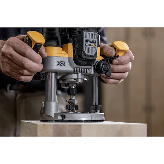 DEWALT PLUNGE ROUTER 2 1/4 HP TOOL ONLY - Image 24