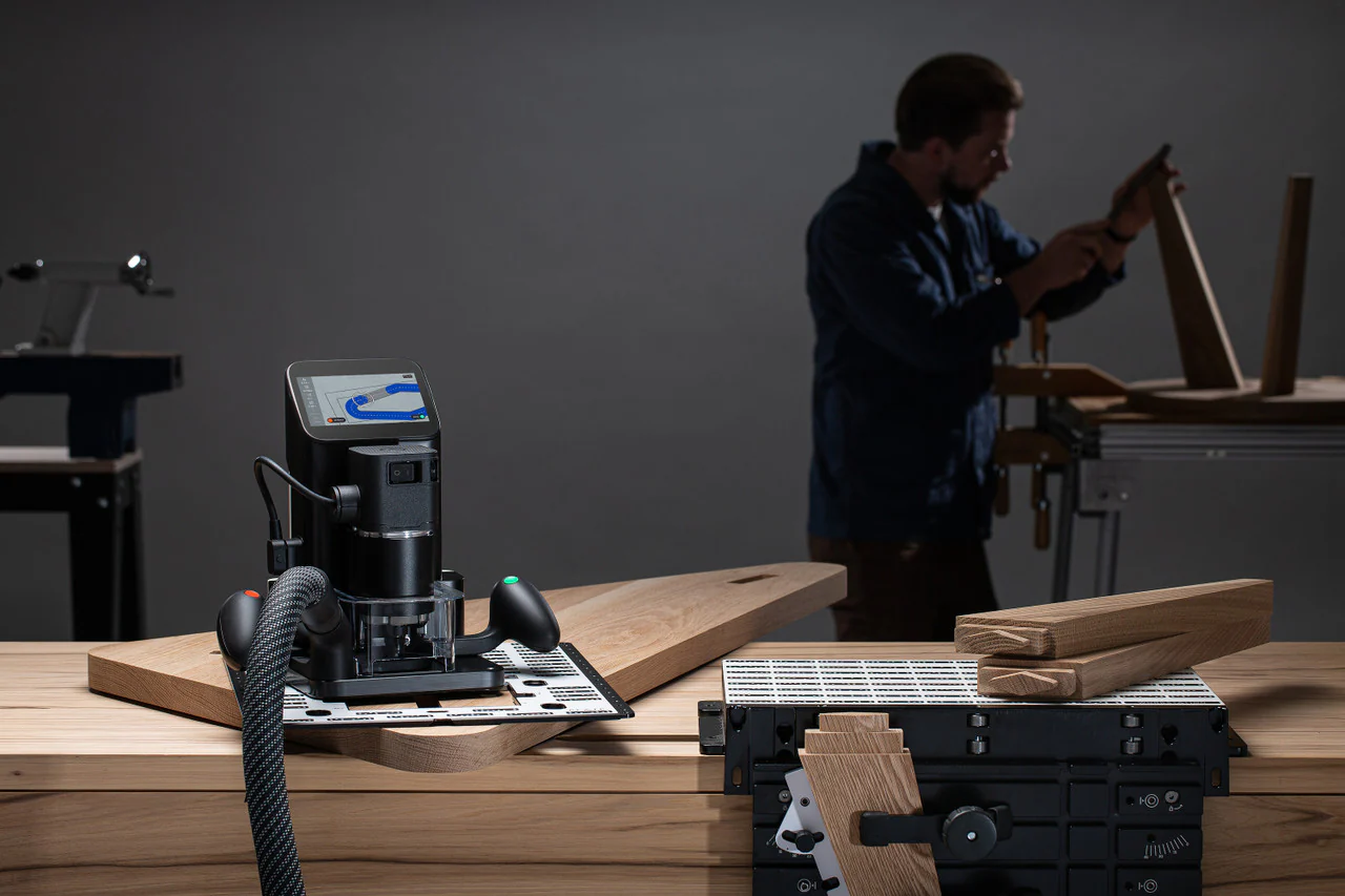 SHAPER ORIGIN HANDHELD CNC ROUTER - Image 6